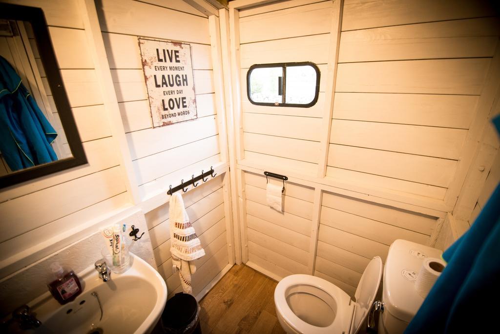 Burren Glamping Villa Kilfenora Exterior photo