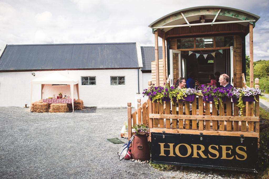 Burren Glamping Villa Kilfenora Exterior photo